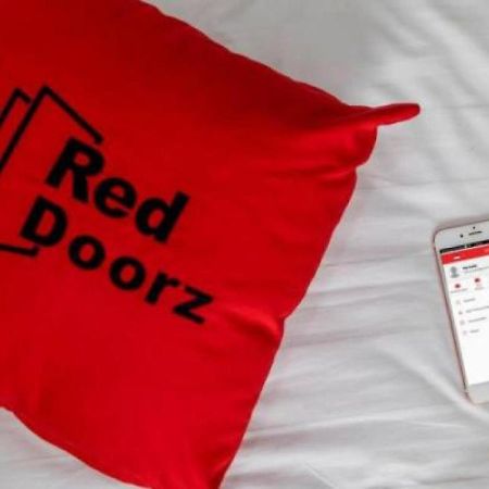 Reddoorz Near Rumah Sakit Condong Catur Maguwo Kültér fotó